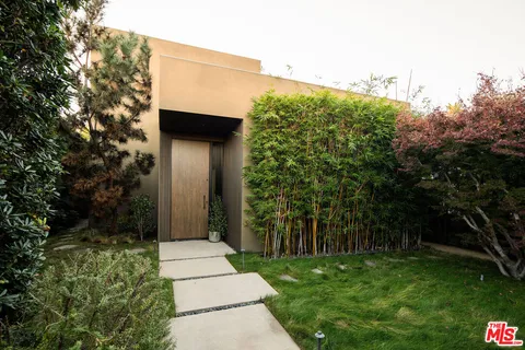 $3,898,000 | 2013 Louella Avenue, Venice, CA 90291