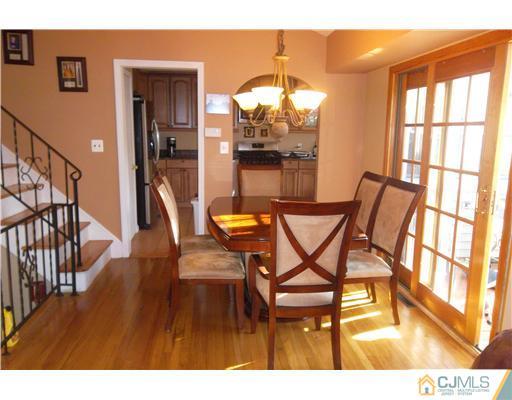 270 Garner Road North Brunswick, NJ 08902 - Photo 9 of 16 Gallery Image 9