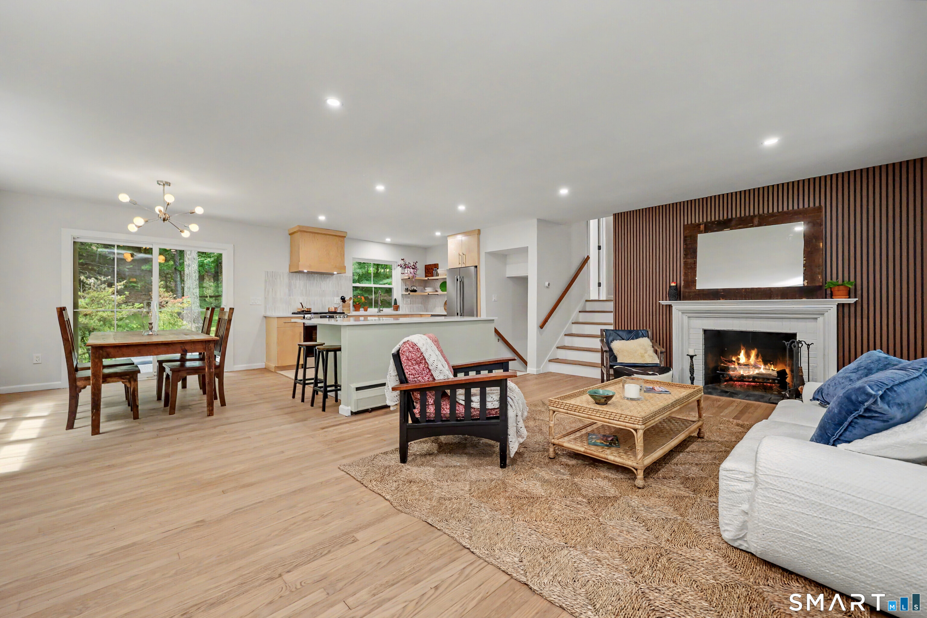 24 Wills Road Newtown, CT 06470 - Photo 6 of 38