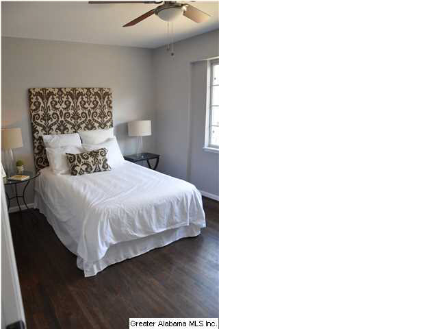1612 Saulter Road Birmingham, AL 35209 - Photo 15 of 19