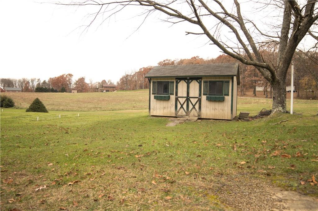 1241 Herman Road Cabot, PA 16023 - Photo 7 of 24