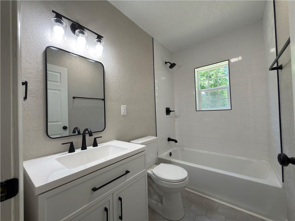 2701 Karnes Road St. Joseph, MO 64505 - Photo 16 of 47