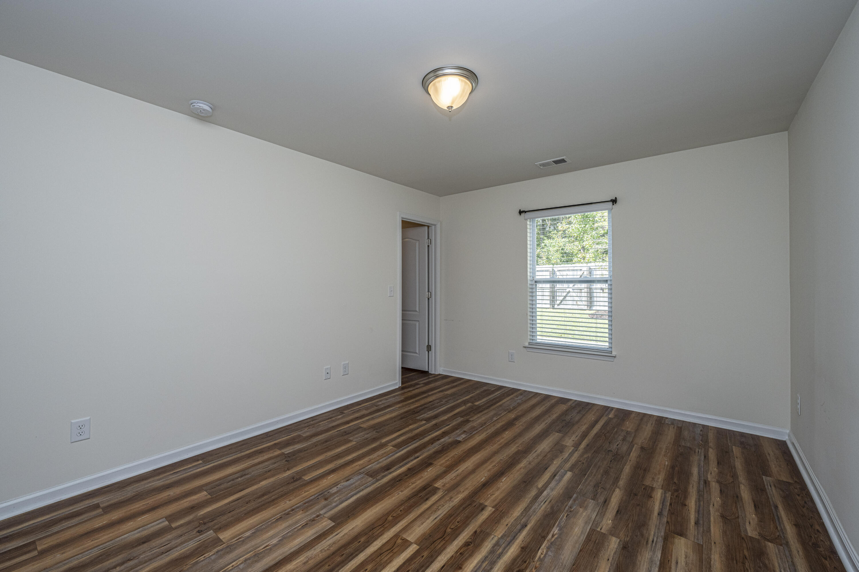 110 Brittondale Road Summerville, SC 29485 - Photo 16 of 27 Master Bedroom