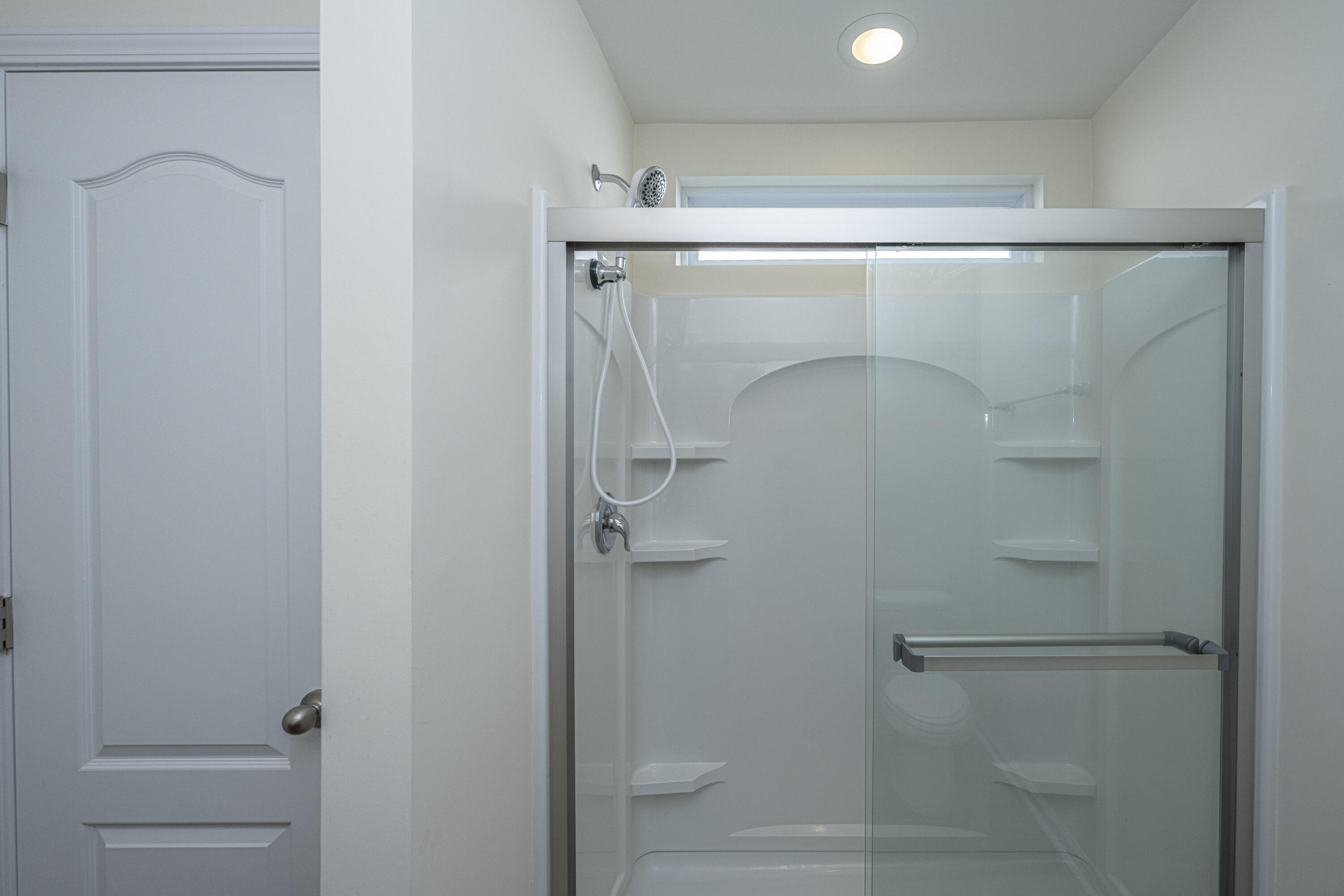 110 Brittondale Road Summerville, SC 29485 - Photo 20 of 27 Master Bathroom