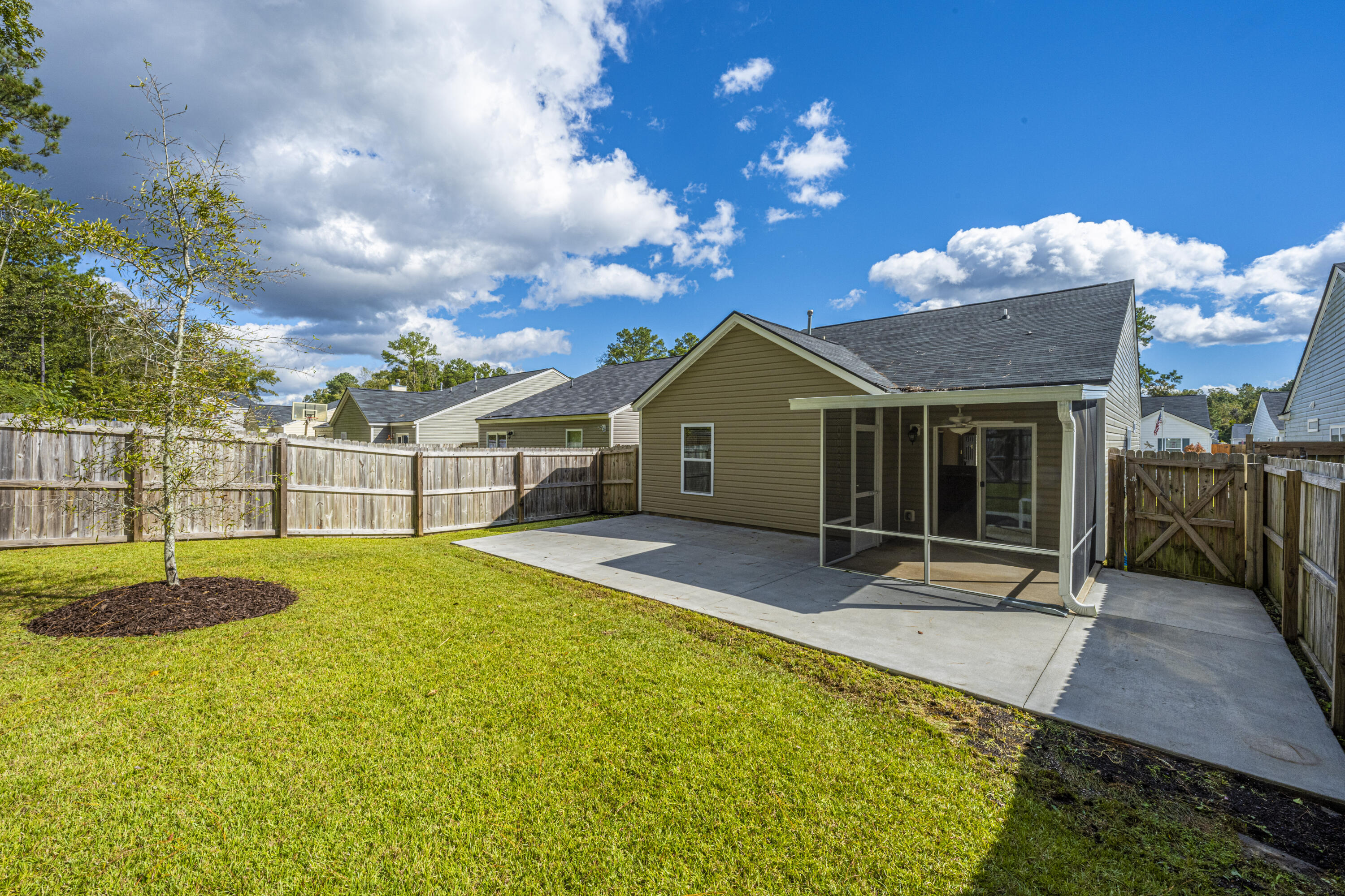 110 Brittondale Road Summerville, SC 29485 - Photo 25 of 27 Exterior