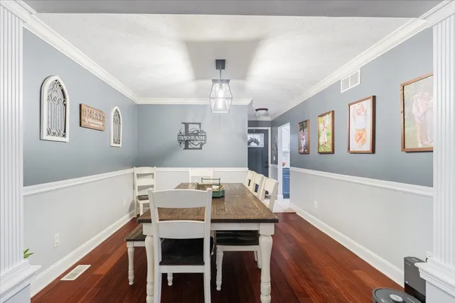 $469,900 | 901 Barbara Drive, Heyworth, IL 61745