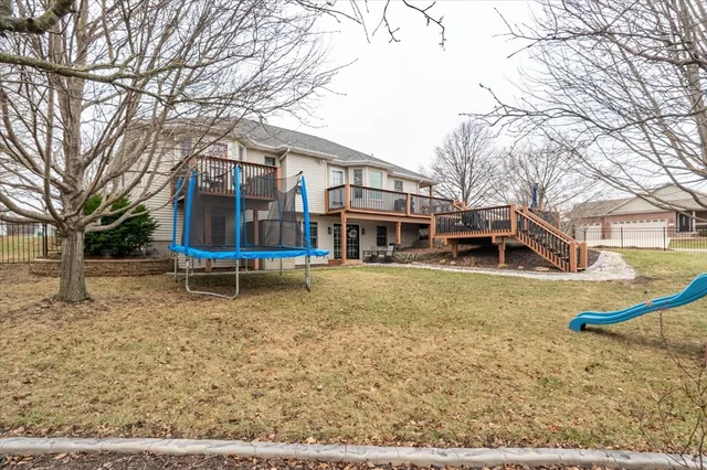 $469,900 | 901 Barbara Drive, Heyworth, IL 61745