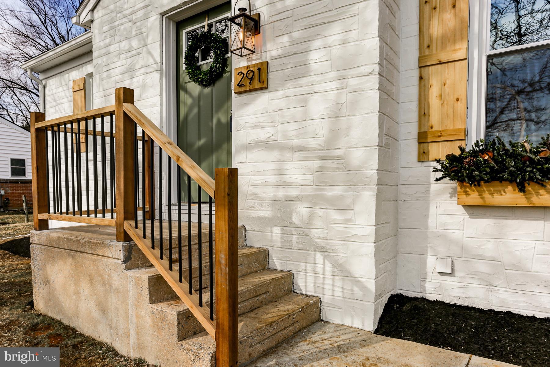 291 Old Delp Road Lancaster, PA 17601 - Photo 3 of 26 Gallery Image 3