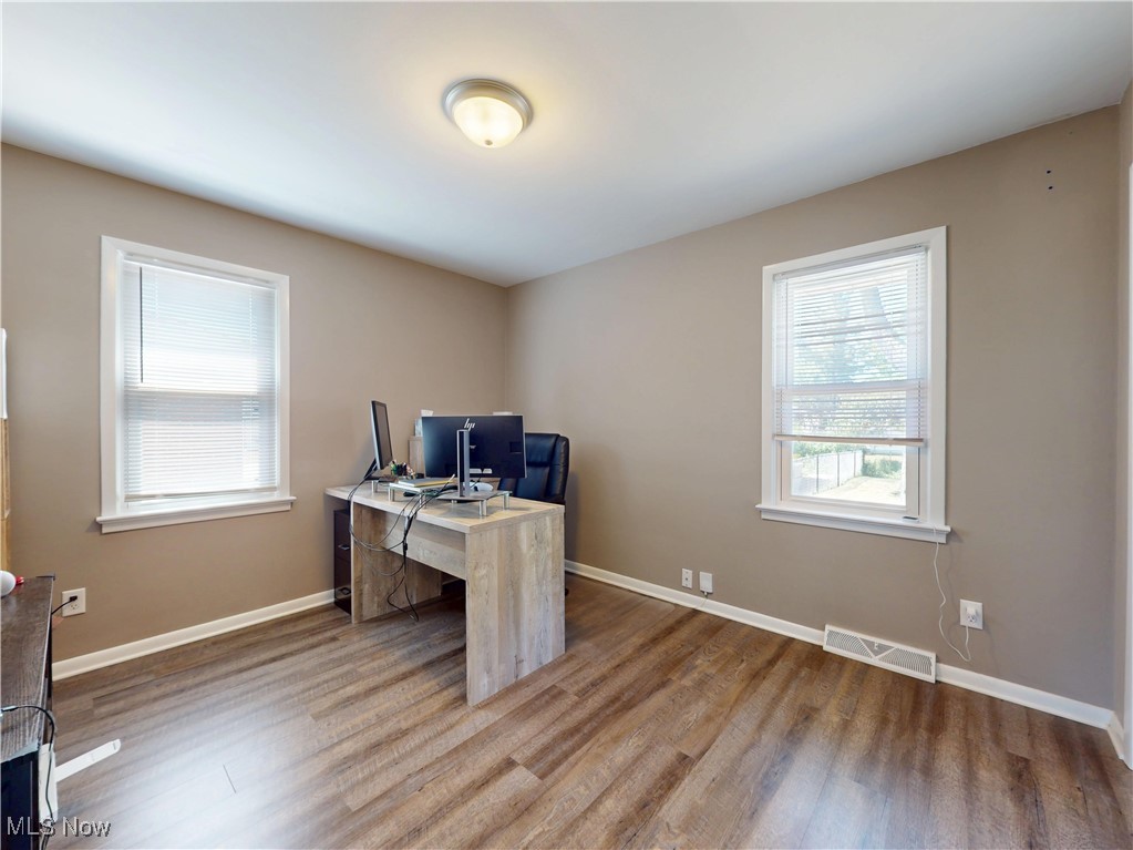 1818 Rush Road Wickliffe, OH 44092 - Photo 17 of 41 Gallery Image 17