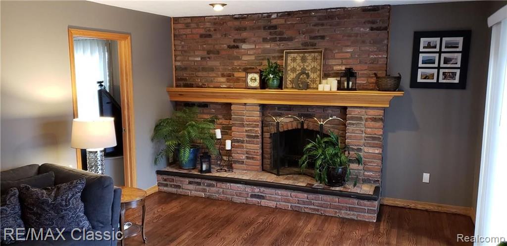 25872 Beecham Road Farmington Hills, MI 48336 - Photo 5 of 26