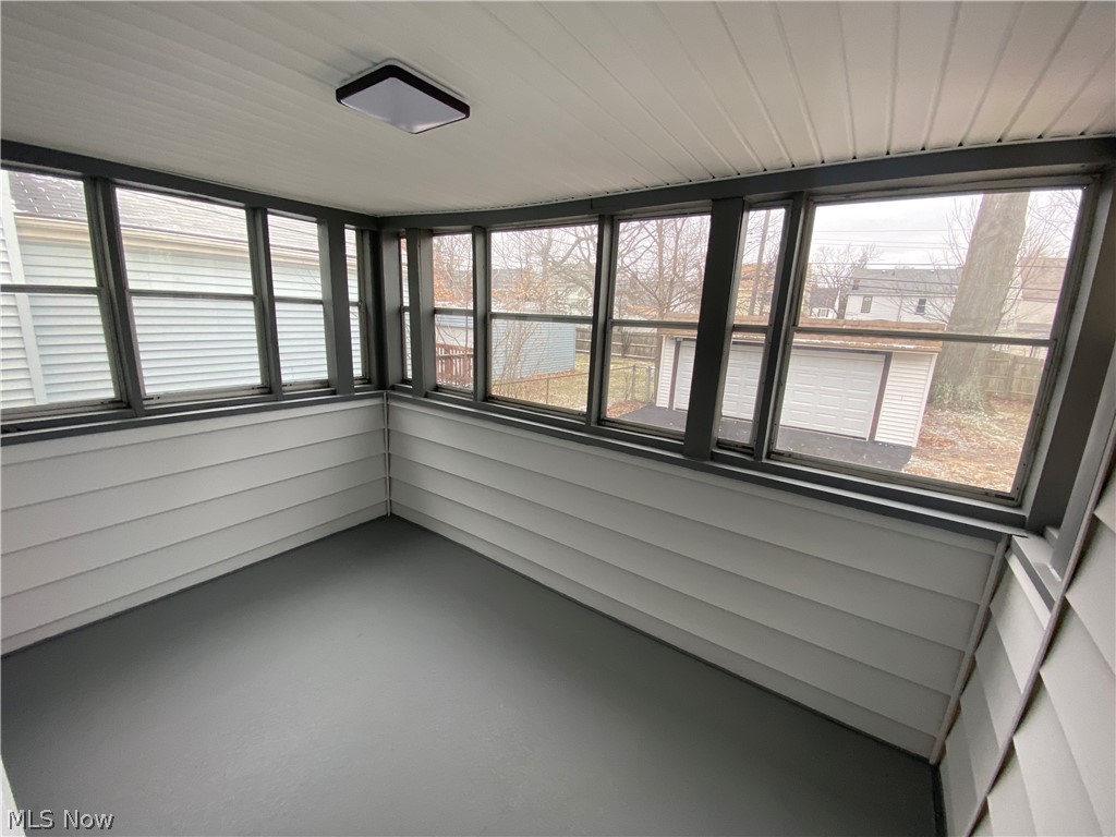 3605 Silsby Road University Heights, OH 44118 - Photo 11 of 27