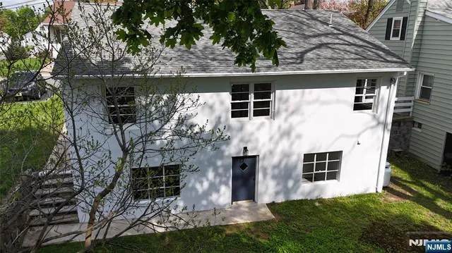 front view of house with a yard