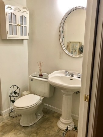 5 Deerfield Lane Fairhaven, MA 02719 - Photo 23 of 30