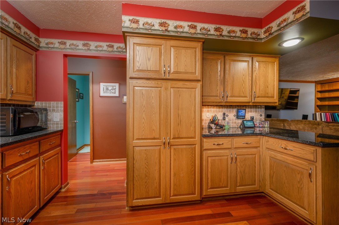 1055 Clark Road Wadsworth, OH 44281 - Photo 14 of 25 Gallery Image 14