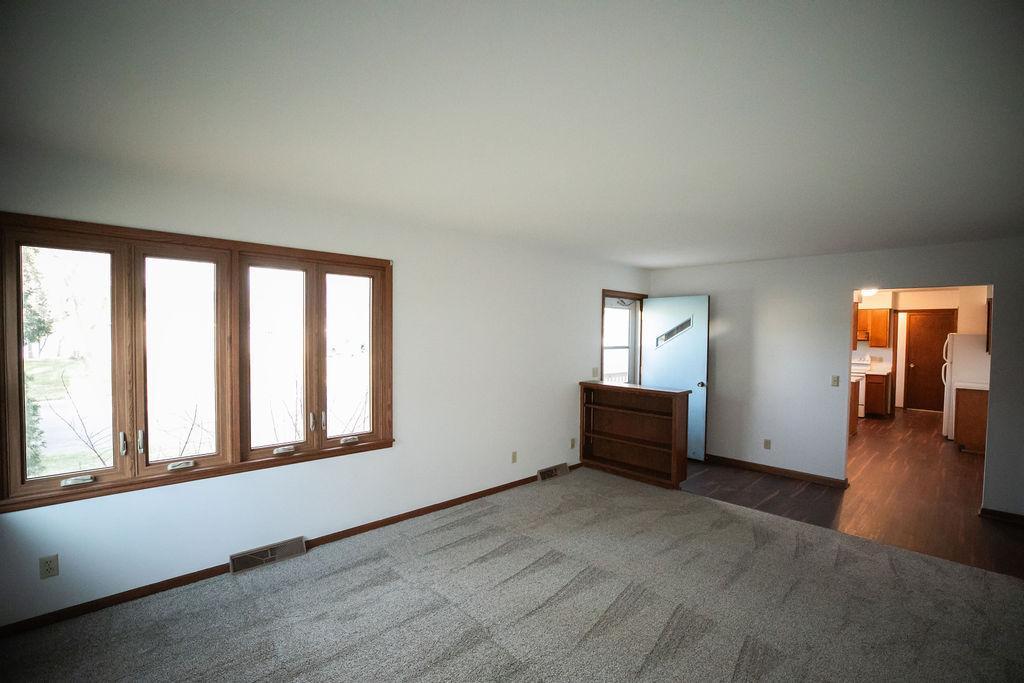 581 Pleasant Street Dassel, MN 55325 - Photo 8 of 28