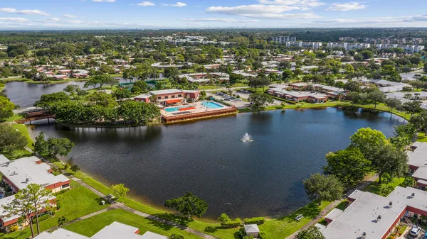 $1,490 | 811 Salem Lane, Lake Worth, FL 33467