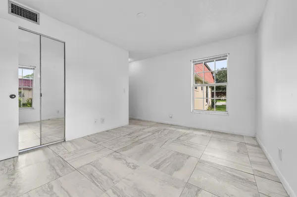 $1,490 | 811 Salem Lane, Lake Worth, FL 33467
