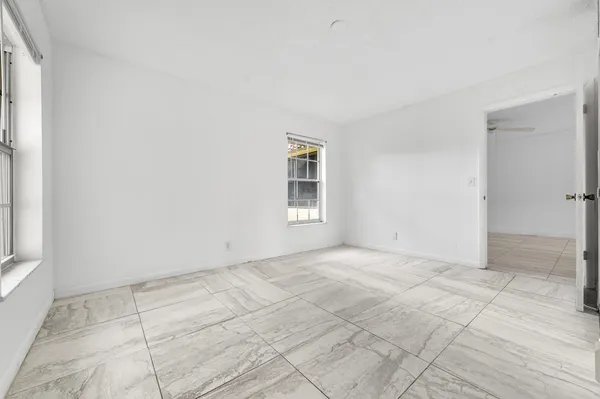 $1,490 | 811 Salem Lane, Lake Worth, FL 33467