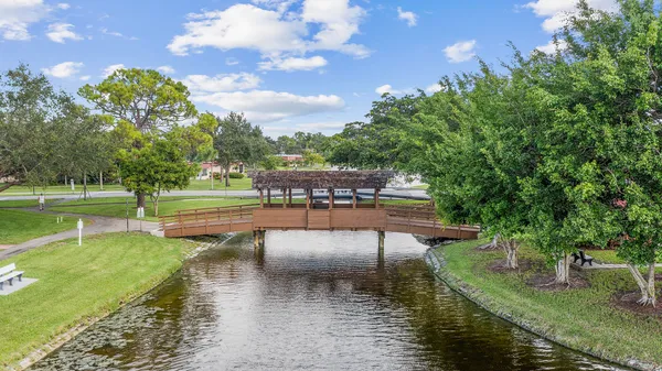 $1,490 | 811 Salem Lane, Lake Worth, FL 33467