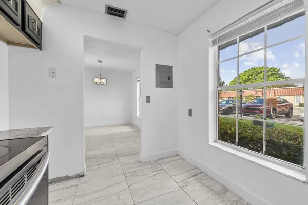 $1,490 | 811 Salem Lane, Lake Worth, FL 33467