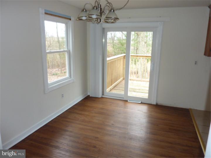 633 East Reliance Road Telford, PA 18969 - Photo 3 of 7 Dining Room