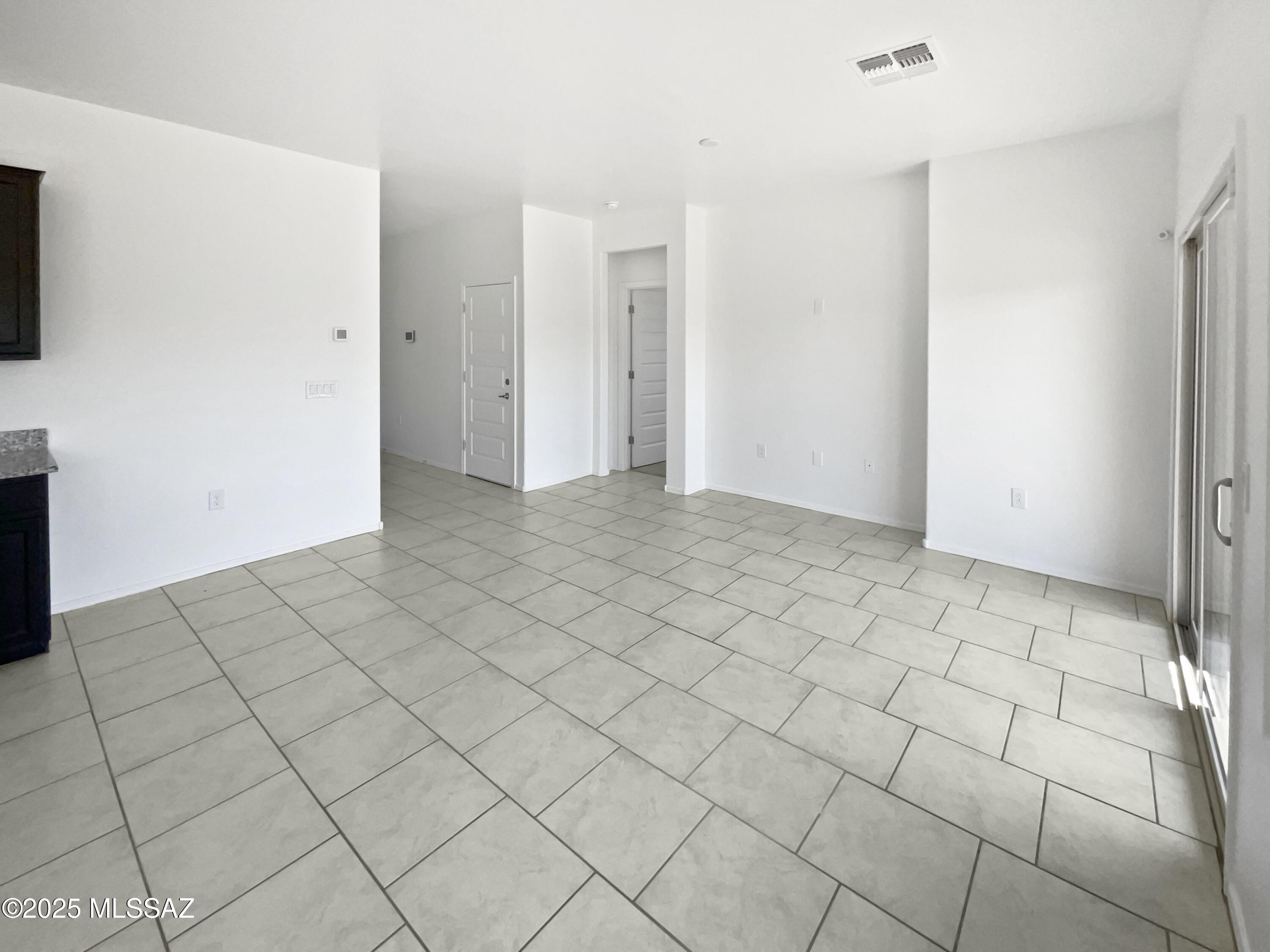 7501 West Teton Road Tucson, AZ 85757 - Photo 3 of 23