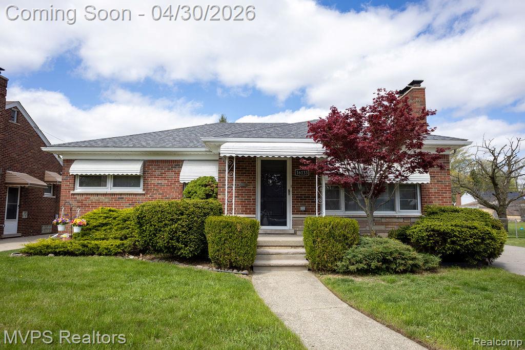 16133 Bell Avenue Eastpointe, MI 48021 - Photo 1 of 18