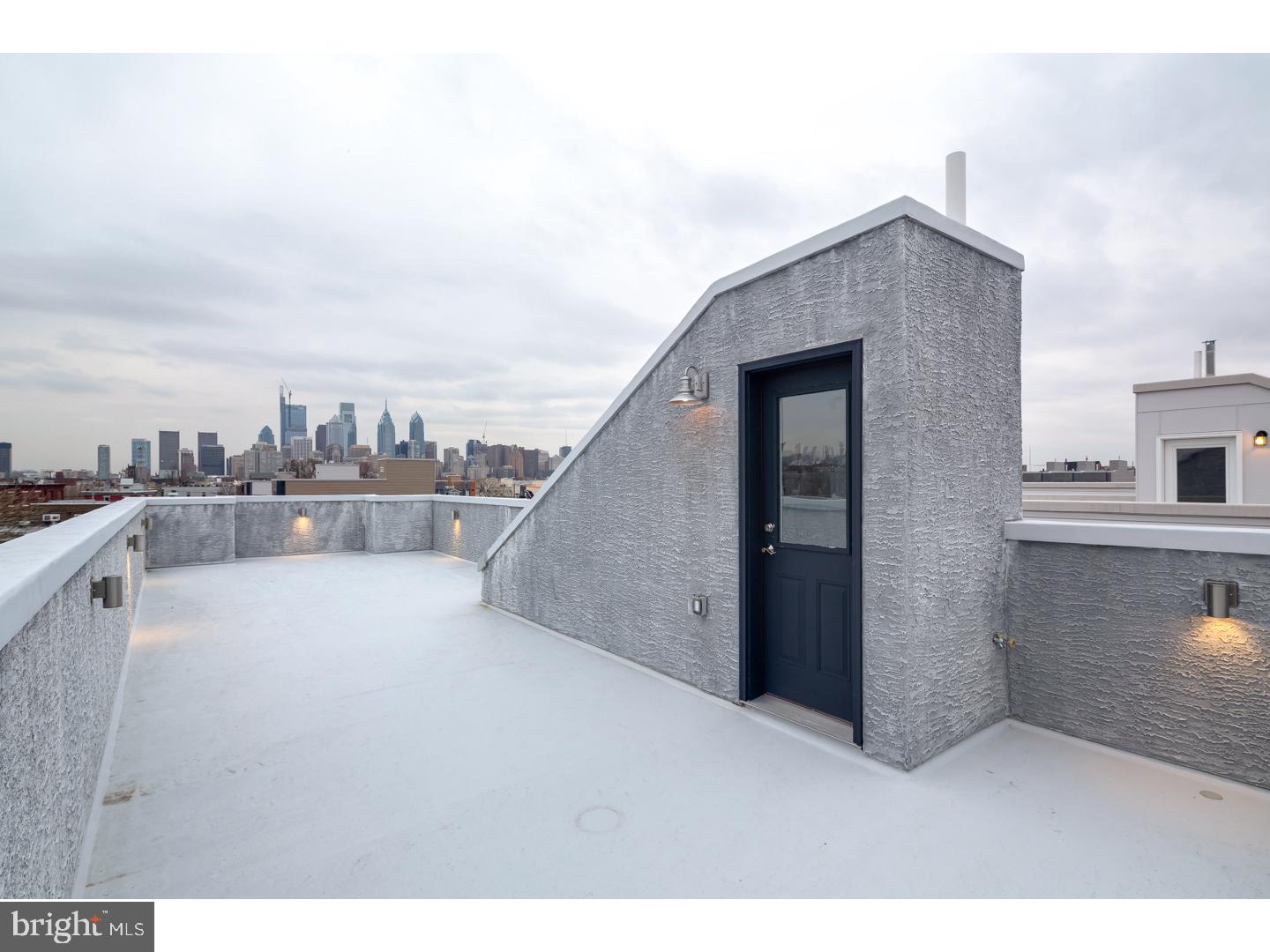 2044 Reed Street Philadelphia, PA 19146 - Photo 22 of 24 Gallery Image 22