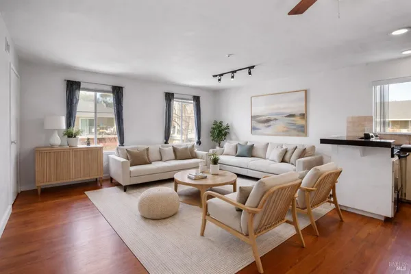 $295,000 | 300 Stony Point Road, Unit 126, Santa Rosa, CA 95401