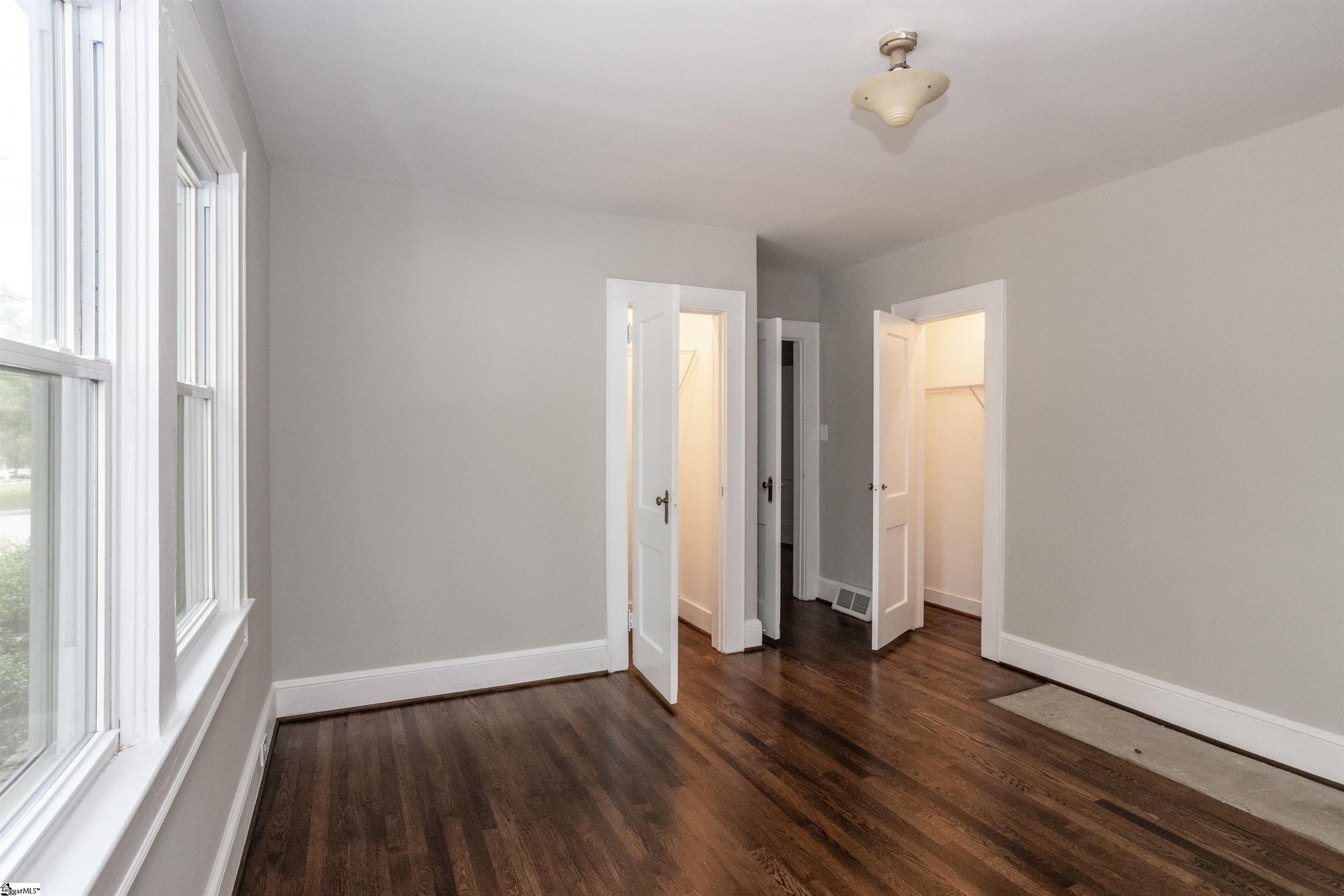 705 North Main Street Fountain Inn, SC 29644 - Photo 4 of 21