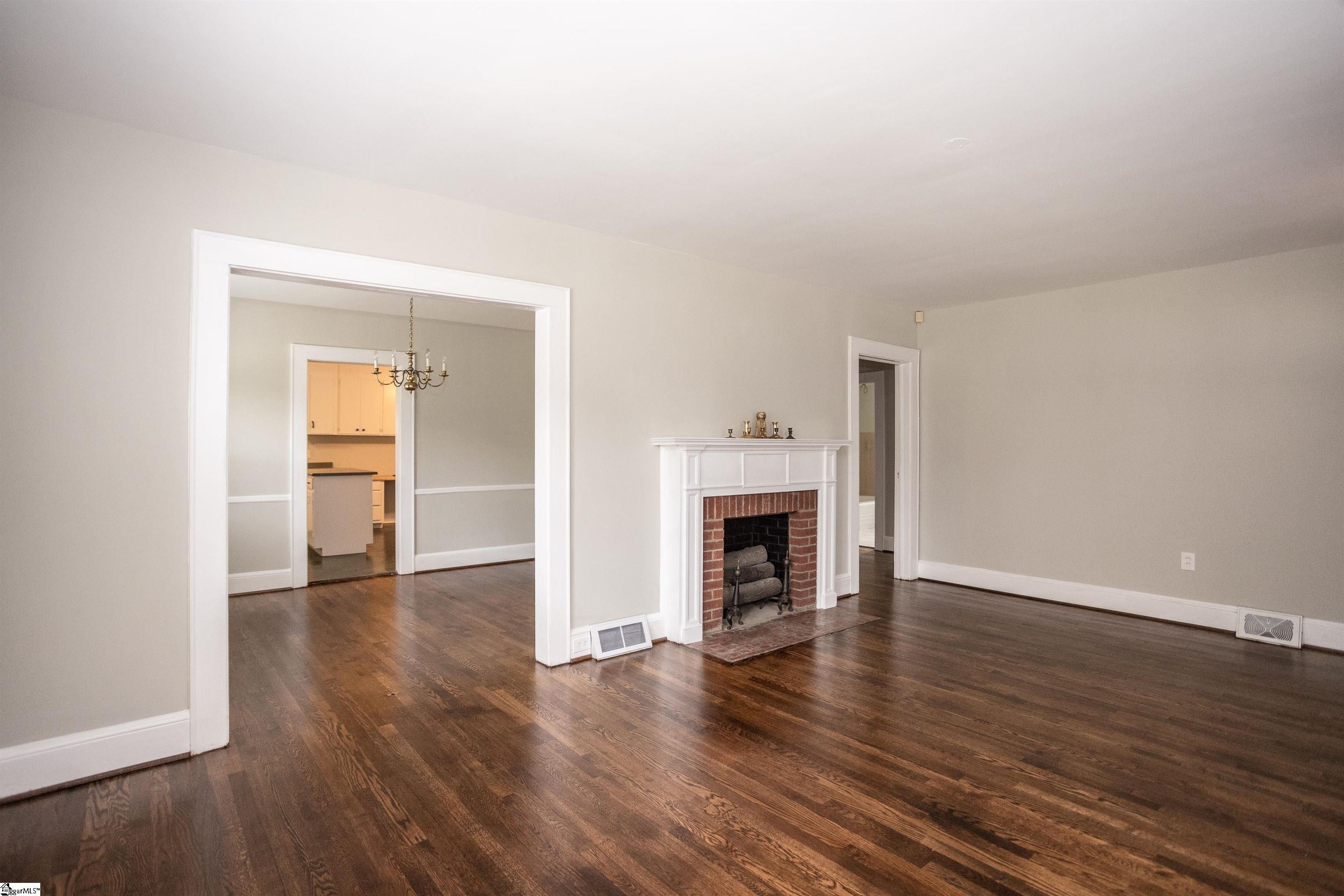 705 North Main Street Fountain Inn, SC 29644 - Photo 7 of 21