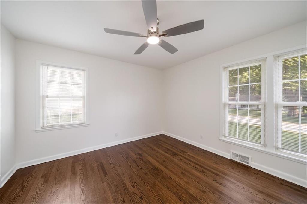 615 East Rankin Road Independence, MO 64055 - Photo 13 of 28 Gallery Image 13