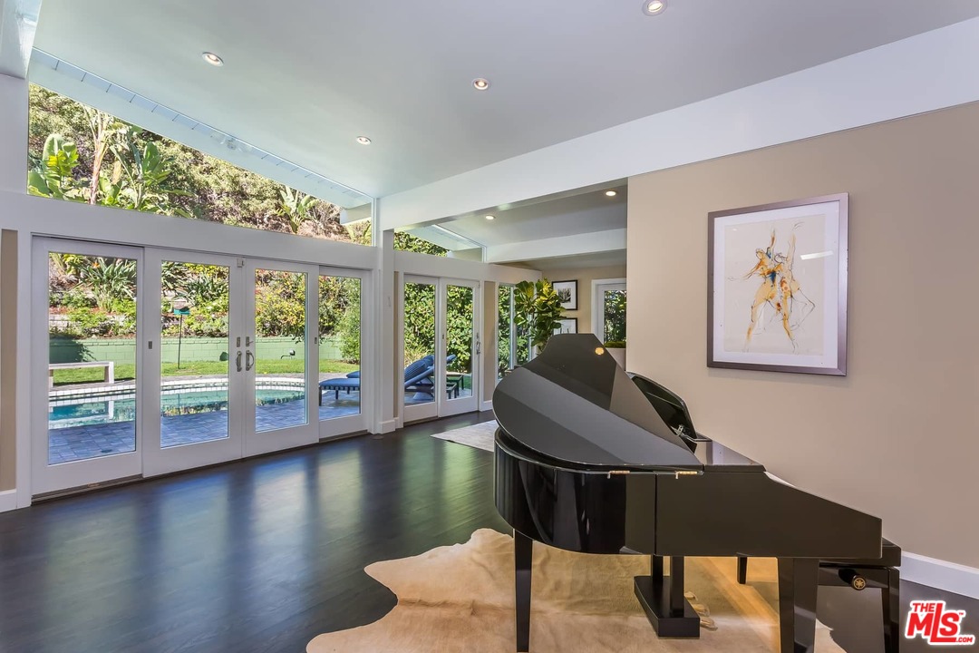1740 Stone Canyon Road Los Angeles, CA 90077 - Photo 12 of 53