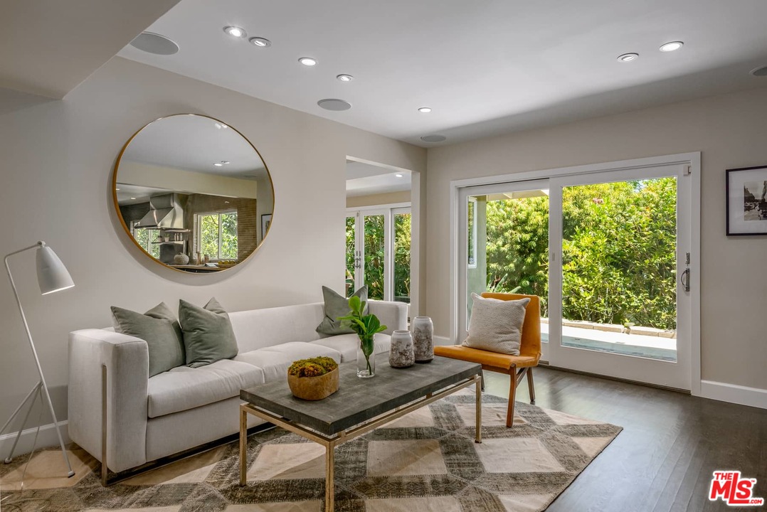 1740 Stone Canyon Road Los Angeles, CA 90077 - Photo 17 of 53