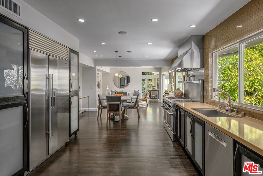 1740 Stone Canyon Road Los Angeles, CA 90077 - Photo 22 of 53