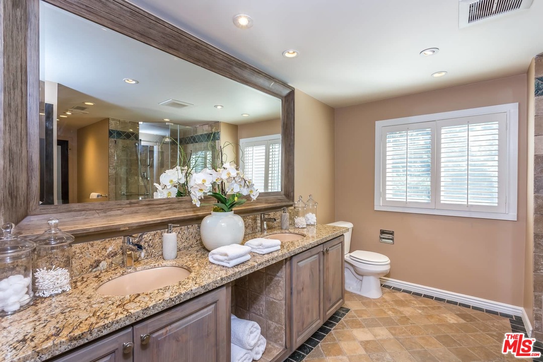 1740 Stone Canyon Road Los Angeles, CA 90077 - Photo 33 of 53