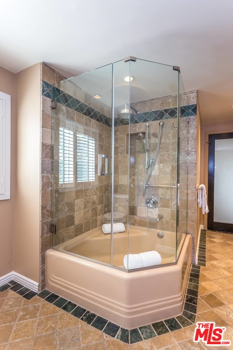 1740 Stone Canyon Road Los Angeles, CA 90077 - Photo 34 of 53