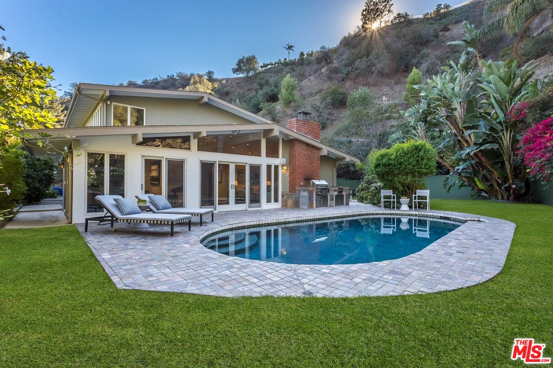 1740 Stone Canyon Road Los Angeles, CA 90077 - Photo 49 of 53