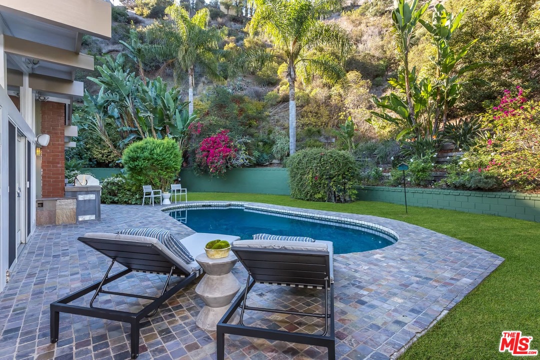 1740 Stone Canyon Road Los Angeles, CA 90077 - Photo 51 of 53