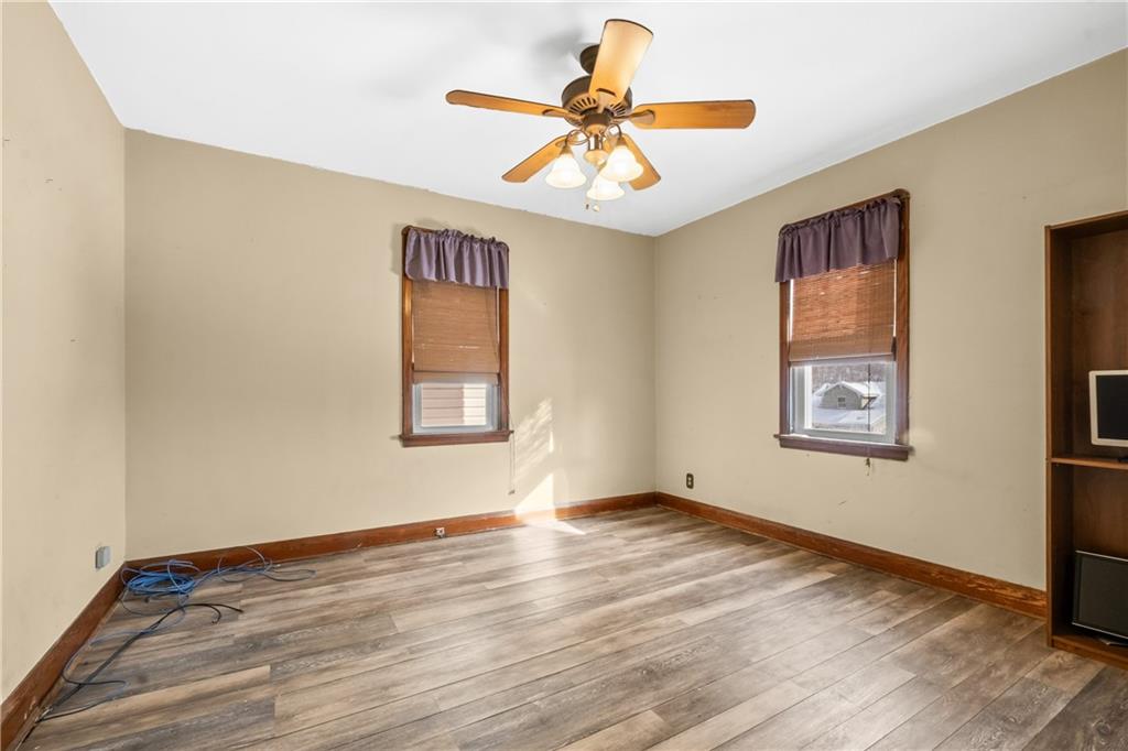 256 Smithfield Street Canonsburg, PA 15317 - Photo 11 of 21