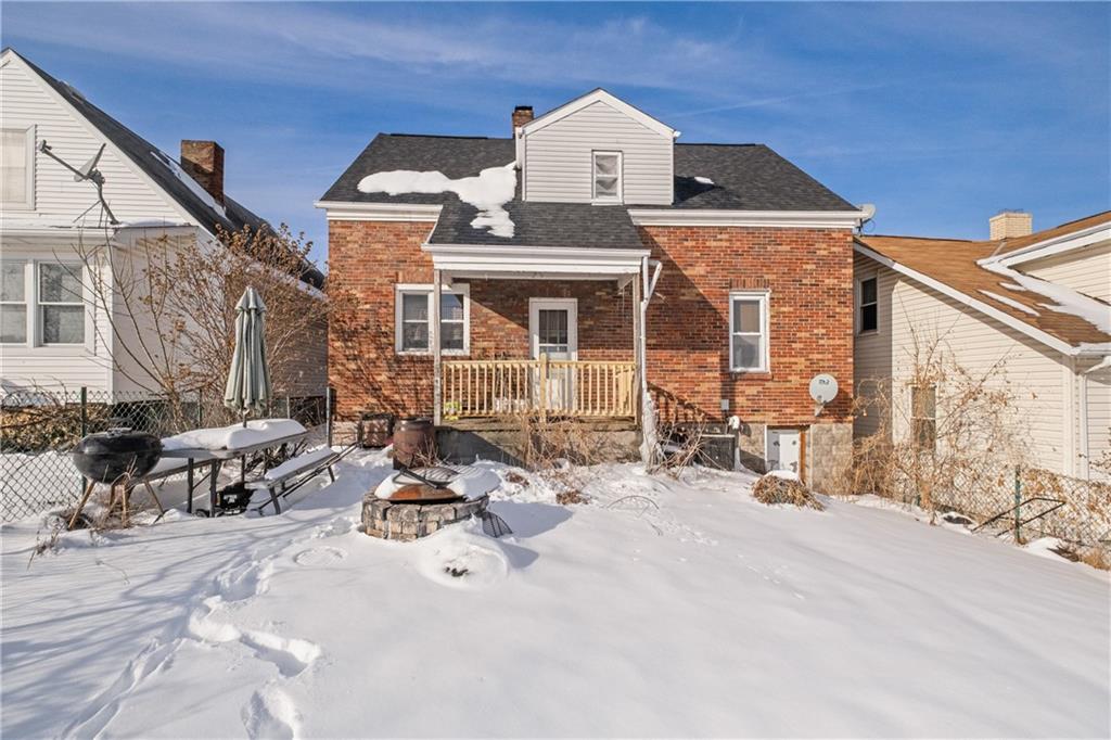 256 Smithfield Street Canonsburg, PA 15317 - Photo 3 of 21 Large level back yard