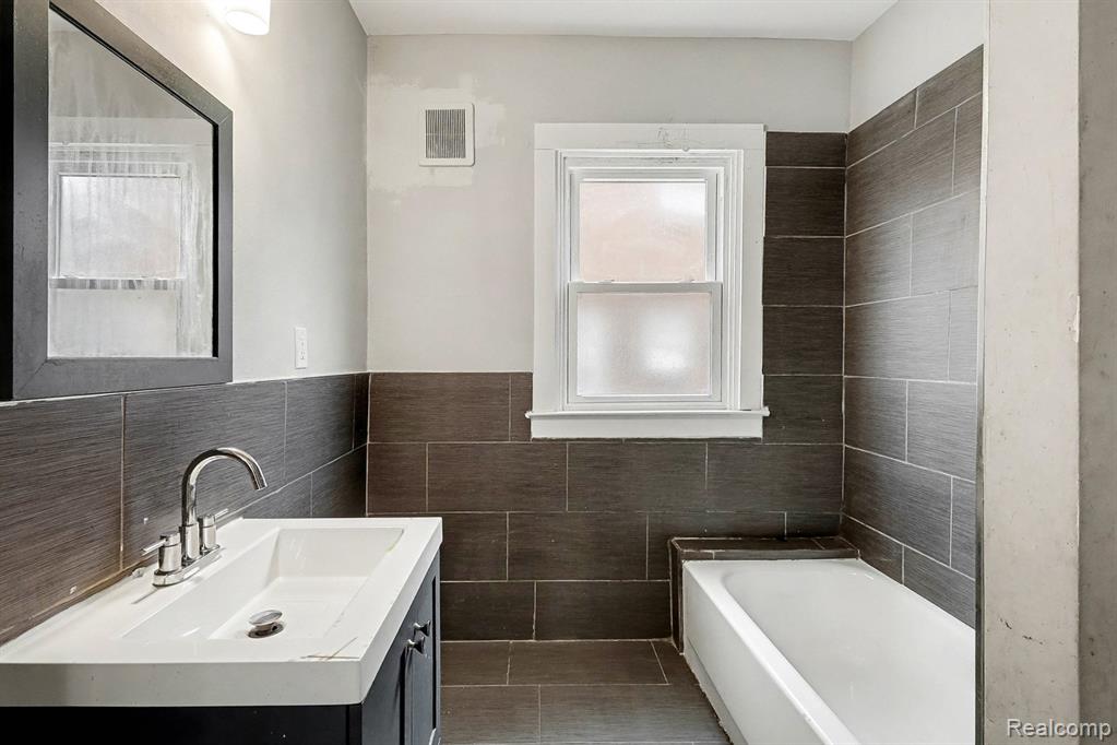16177 Inverness Street Detroit, MI 48221 - Photo 19 of 26