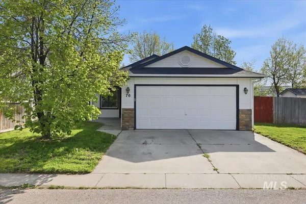 $350,000 | 76 South Chase Street, Nampa, ID 83687