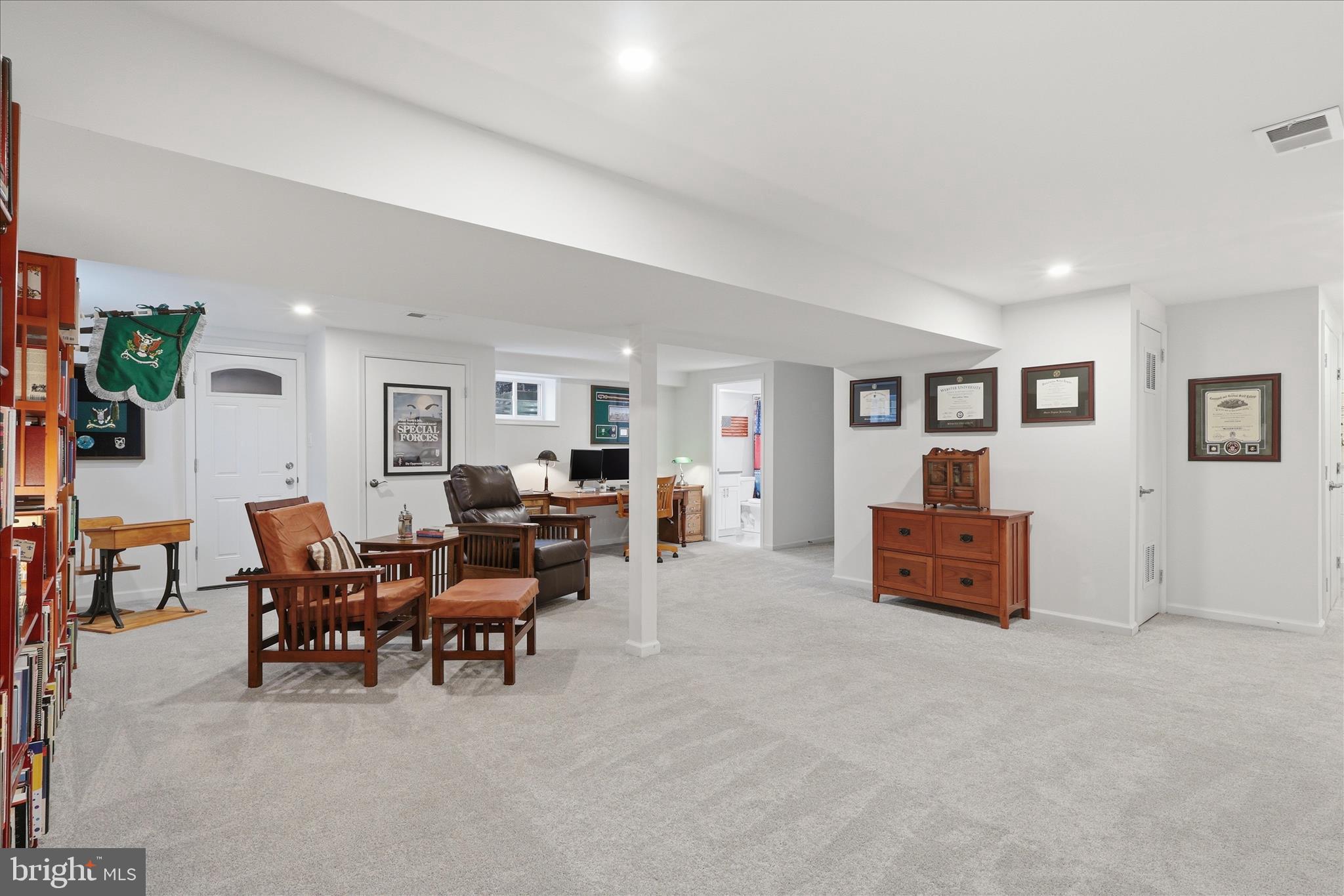 7923 Lake Pleasant Drive Springfield, VA 22153 - Photo 35 of 56