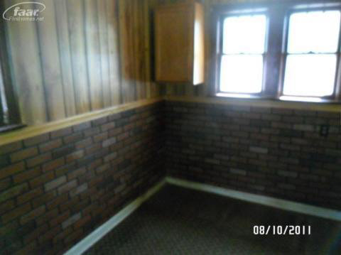 3071 East Mt Morris Road Mount Morris, MI 48458 - Photo 3 of 8 20111033-2.JPG