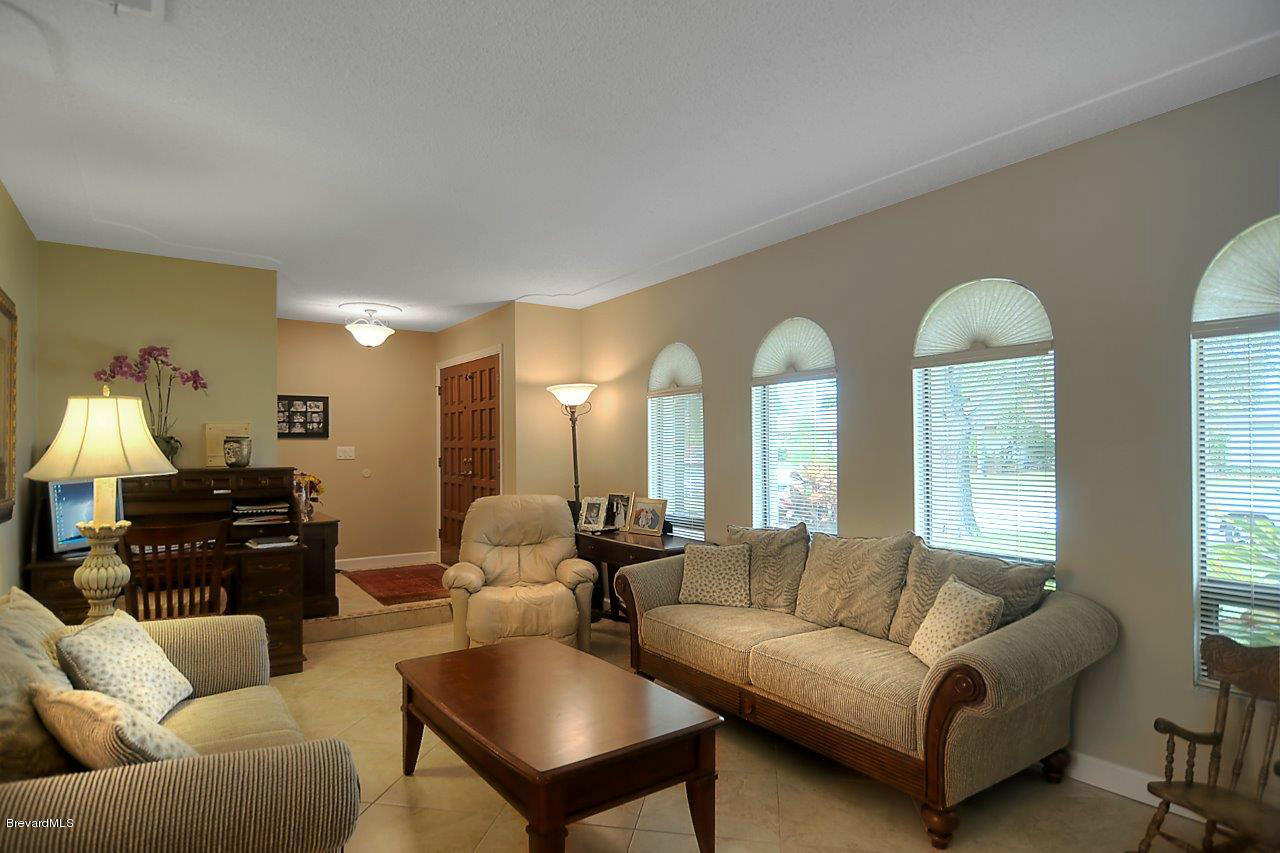 479 Coach Road Satellite Beach, FL 32937 - Photo 6 of 12 living1 (7)