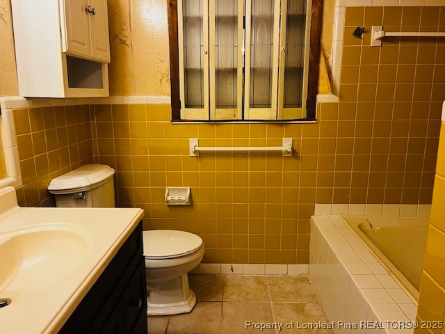 4141 Locks Creek Church Road Fayetteville, NC 28312 - Photo 14 of 23 a bathroom with a sink and a toilet