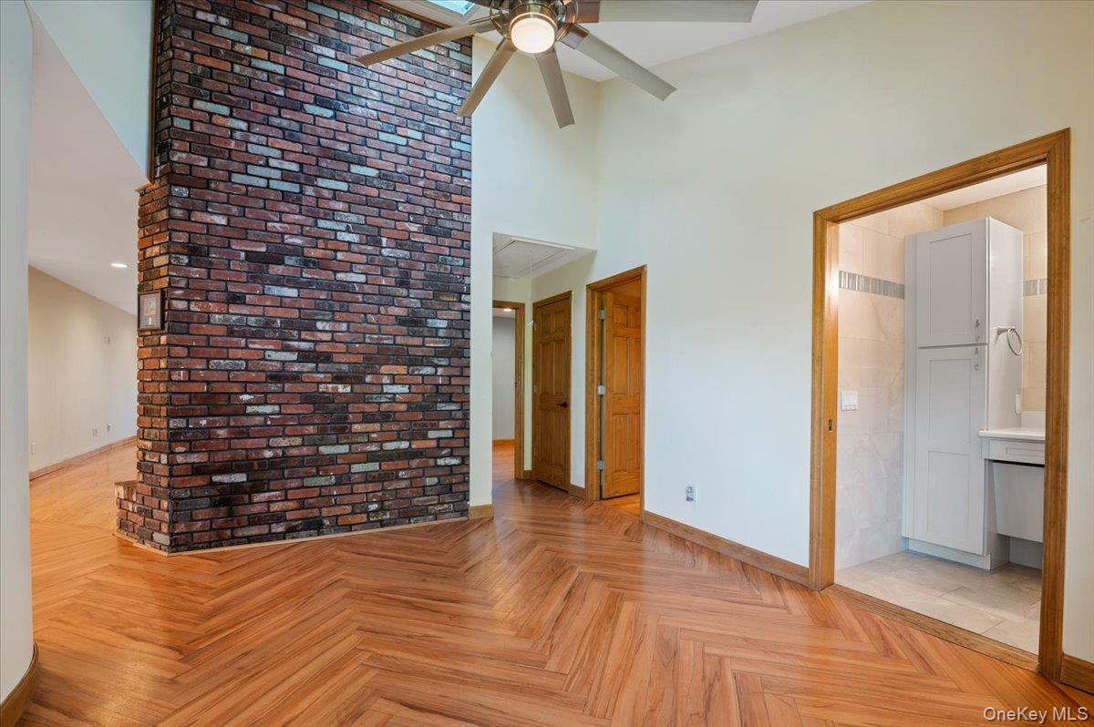 151 Seaman Neck Road Dix Hills, NY 11746 - Photo 2 of 35