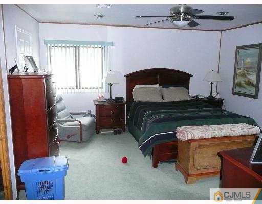 10 Preston Road East Brunswick, NJ 08816 - Photo 3 of 8 Gallery Image 3