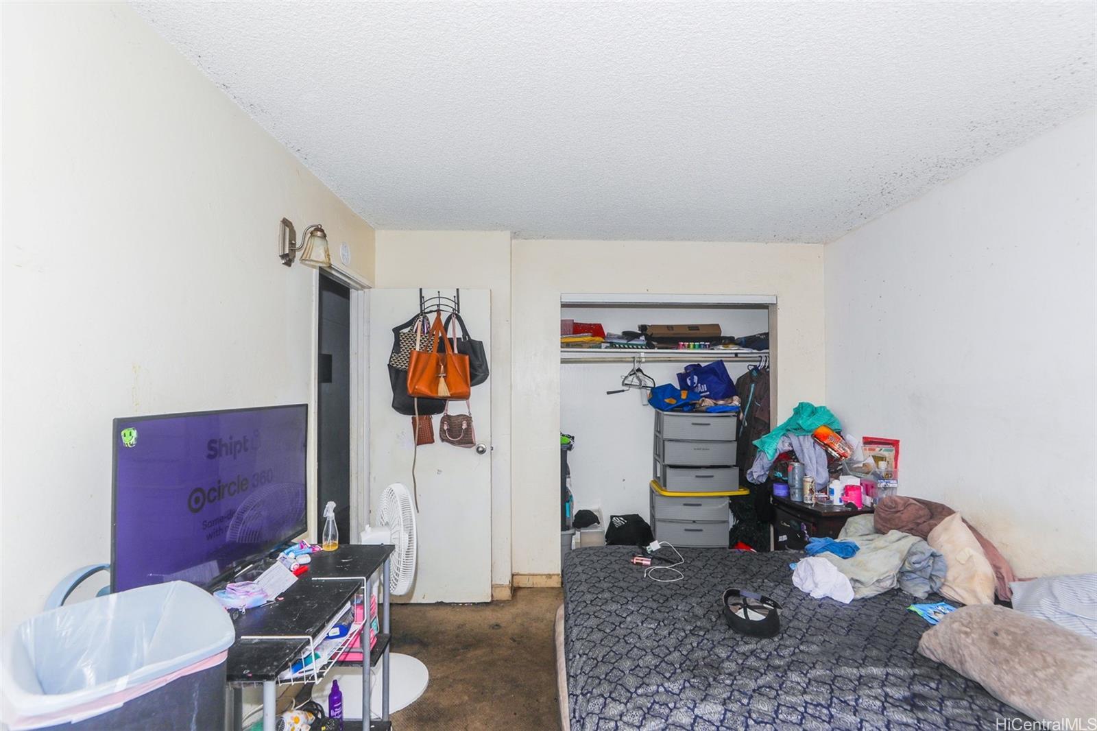 87-122 Helelua Street, Unit C103 Waianae, HI 96792 - Photo 4 of 12 a view of kids room with toys